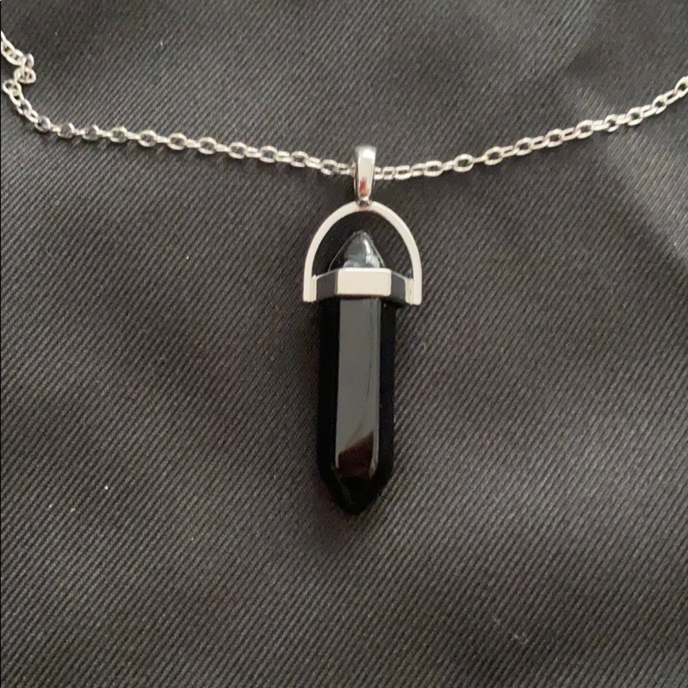 NWOT: Onyx necklace